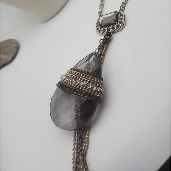 Jewelry - Peacock teardrop‎ amulet necklace stylish fashionable trending